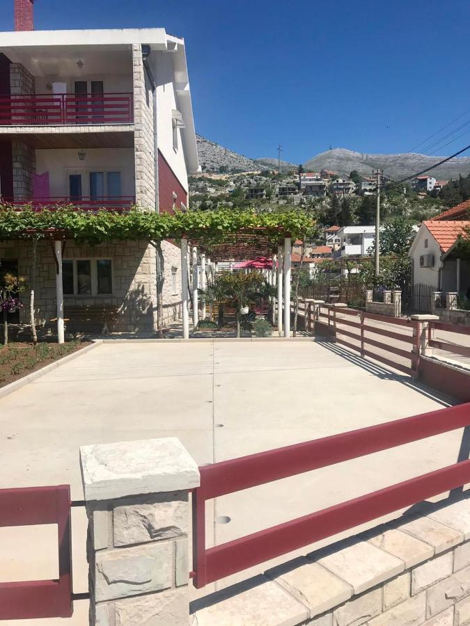 Apartmani Rada Trebinje Extérieur photo