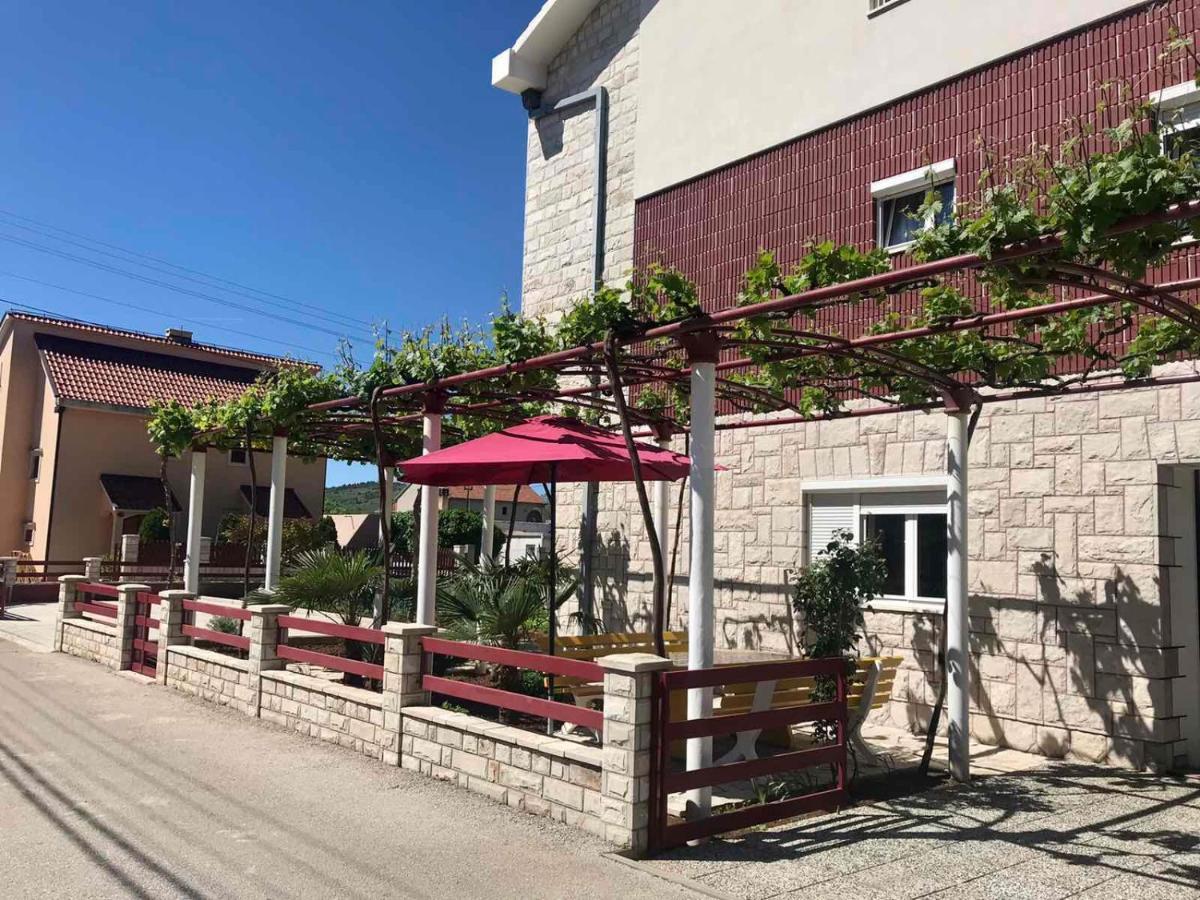 Apartmani Rada Trebinje Extérieur photo